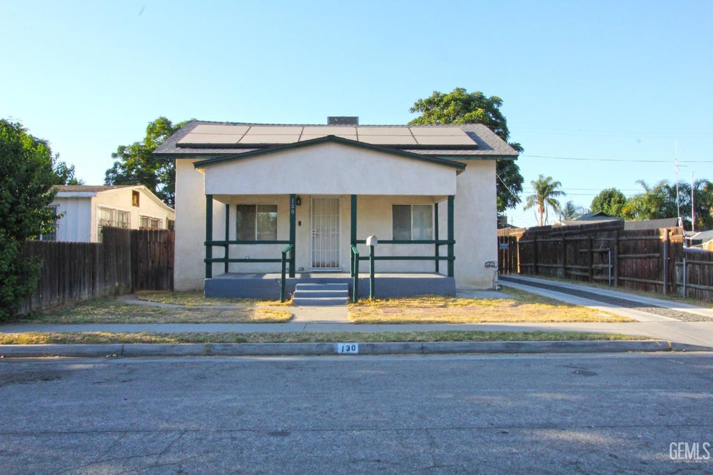 Photo of 130 Cooper Avenue, Bakersfield, CA 93308 (MLS # 202608455)