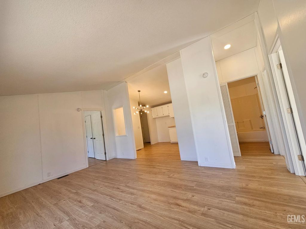 Photo of 28173 Chaparral Avenue, Taft, CA 93268 (MLS # 202510232)