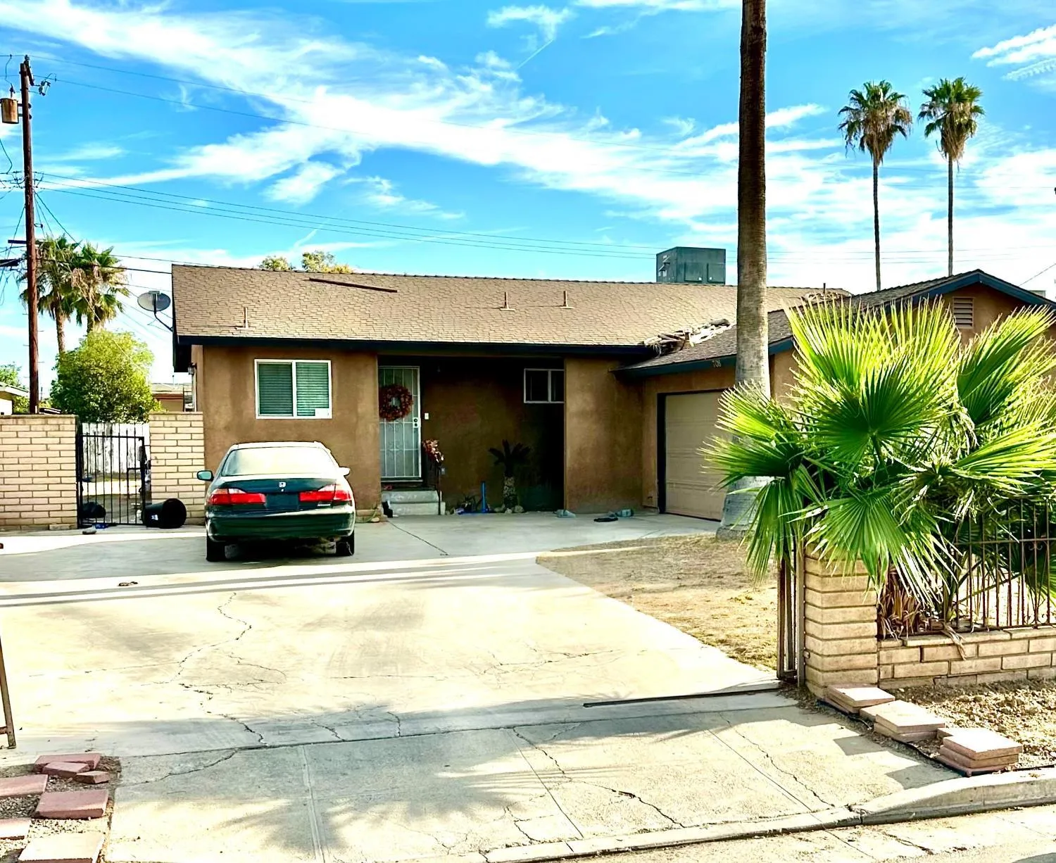 Bakersfield, California 93304, United States, 4 Bedrooms Bedrooms, ,1 BathroomBathrooms,Residential,Active,195845