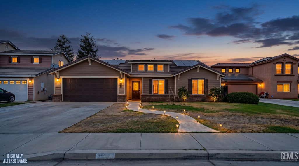 Photo of 11014 Sonoma Creek Court, Bakersfield, CA 93312 (MLS # 202608402)