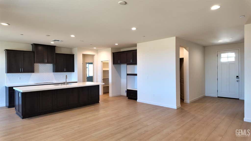 Photo of 14722 Alpenglow, Bakersfield, CA 93314 (MLS # 202605614)