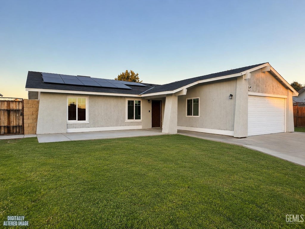 Photo of 416 Woodside Drive, Wasco, CA 93280 (MLS # 202609646)