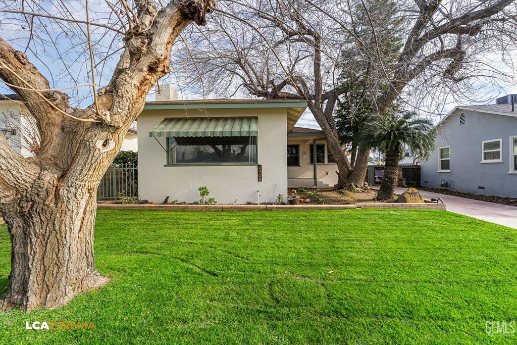 Photo of 2908 Morse Court, Bakersfield, CA 93308 (MLS # 202604899)