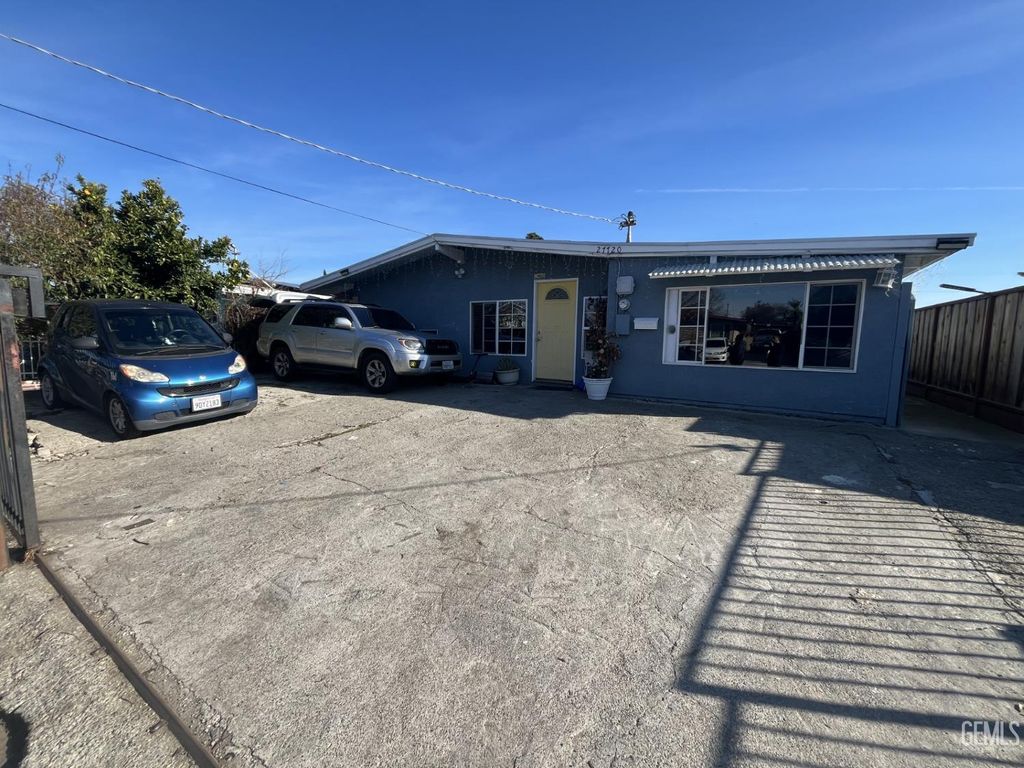 Photo of 27720 Seminole Way, Hayward, CA 94544 (MLS # 202600707)