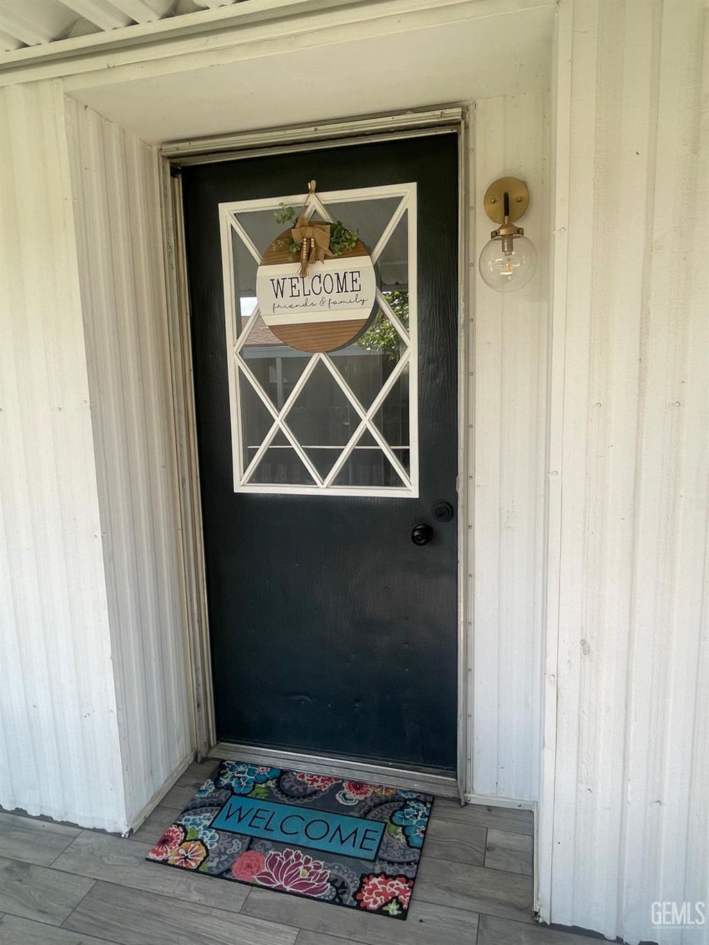 Photo of 1501 Calcutta Dr #05, Bakersfield, CA 93307 (MLS # 202603636)