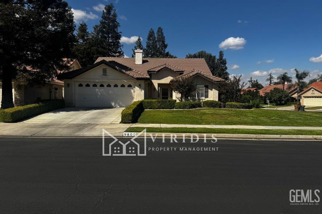 Photo of 9800 Cabbage Rose Avenue, Bakersfield, CA 93311 (MLS # 202511337)