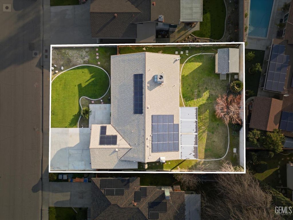 Photo of 205 Carr Street, Bakersfield, CA 93309 (MLS # 202601240)