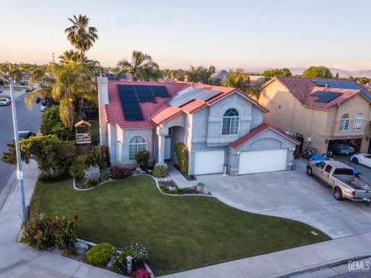 1514 PARK CITY AVE, BAKERSFIELD, CA 93307 - Image c82ab07d09d30cee492f348d2ec3fbe8/2589172001