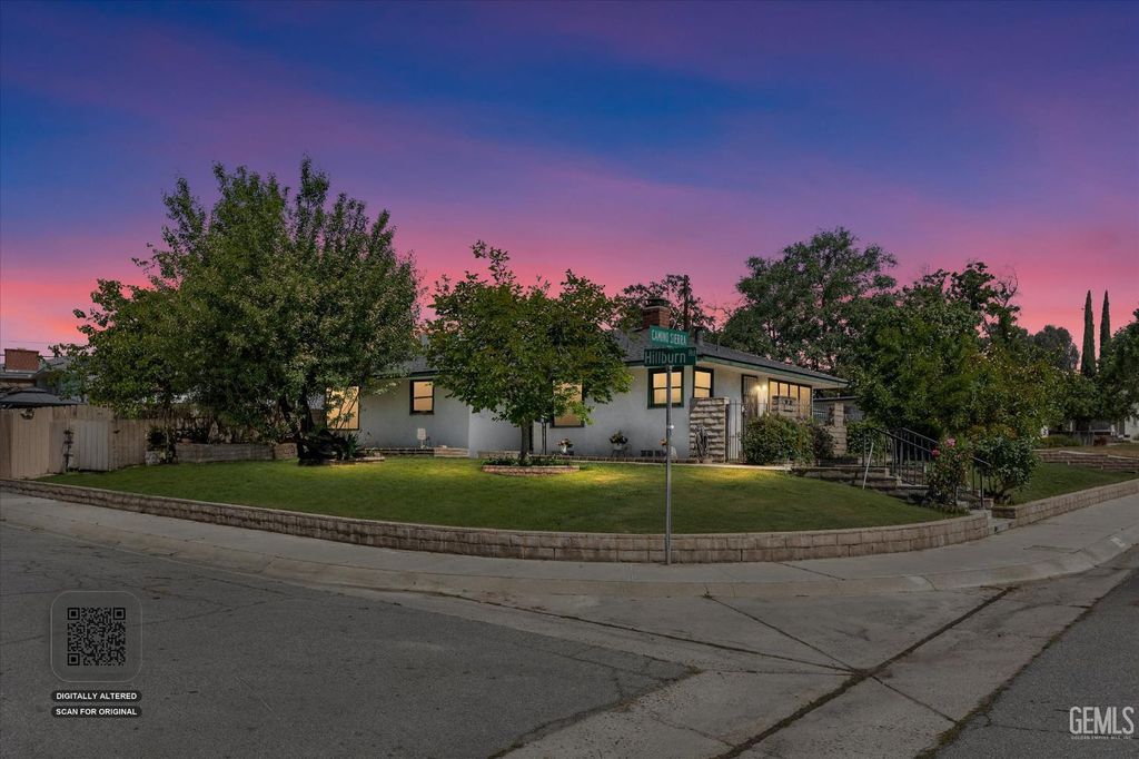 Photo of 1744 Camino Sierra, Bakersfield, CA 93306 (MLS # 202603967)