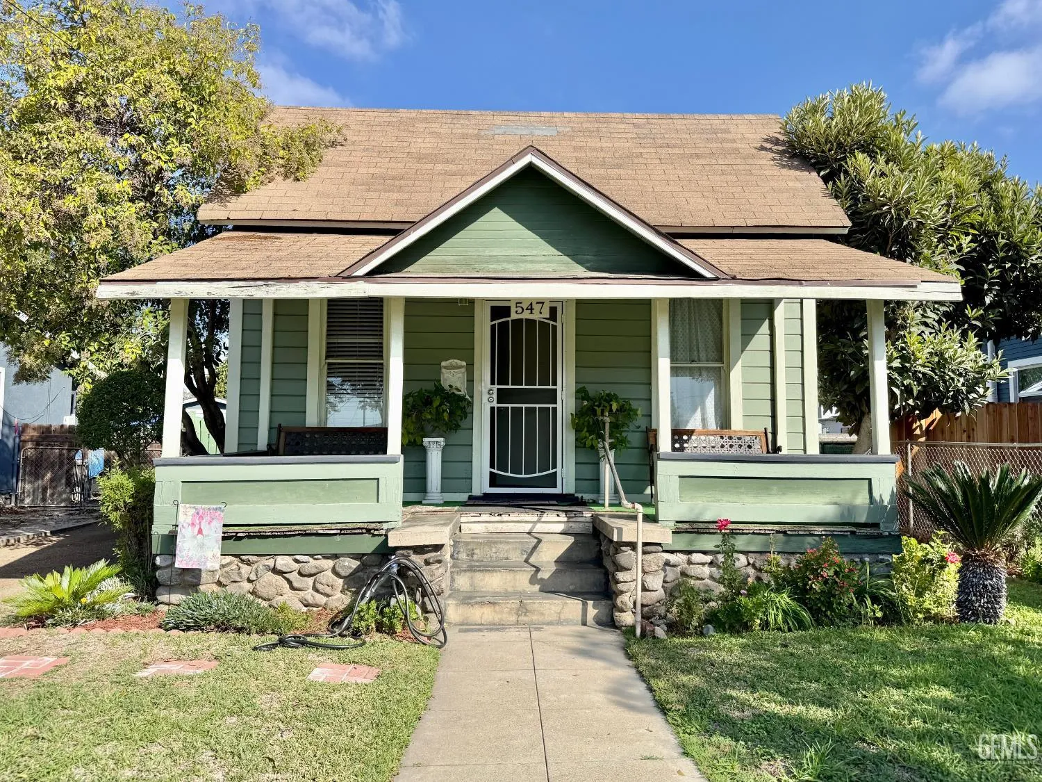 Pomona, California 91768, United States, 2 Bedrooms Bedrooms, ,1 BathroomBathrooms,Residential,Active,235825