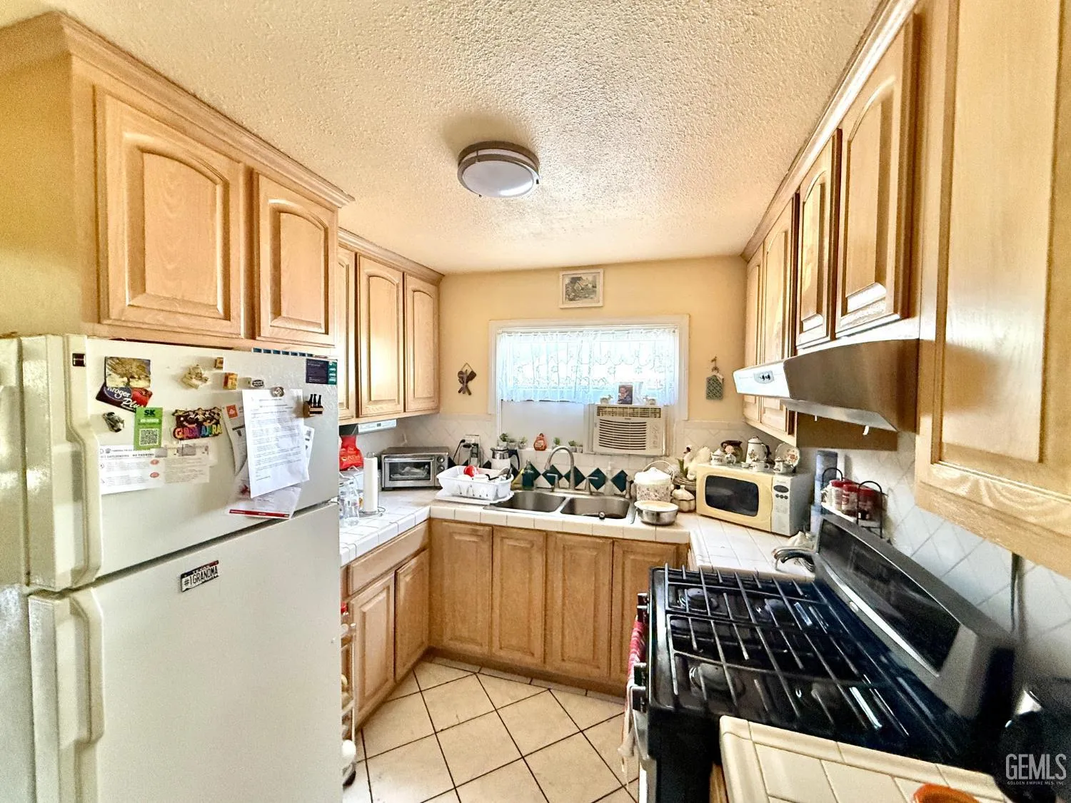 Pomona, California 91768, United States, 2 Bedrooms Bedrooms, ,1 BathroomBathrooms,Residential,Active,235825