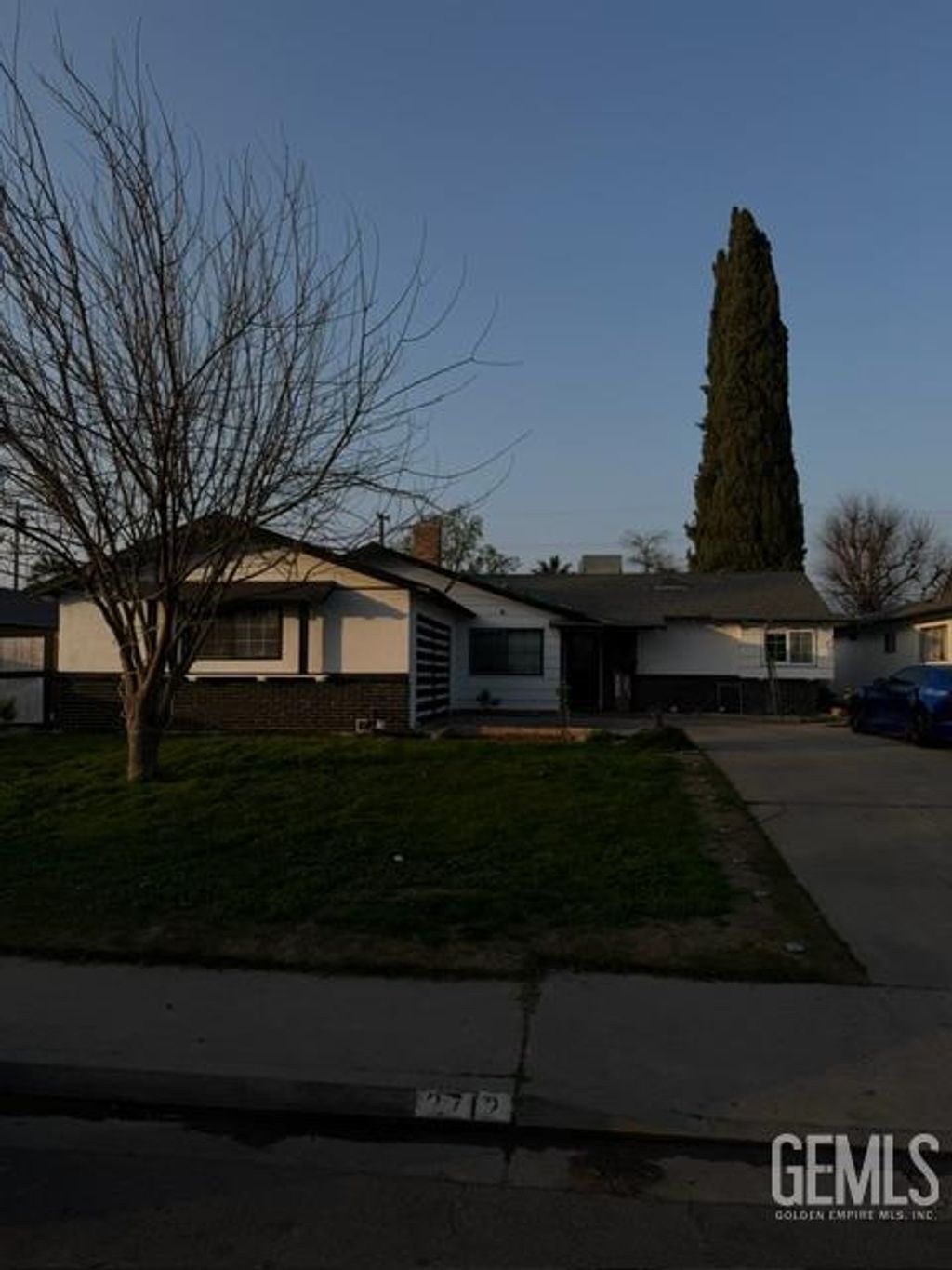 Photo of 3712 Wood Ln Ln, Bakersfield, CA 93309 (MLS # 202601157)