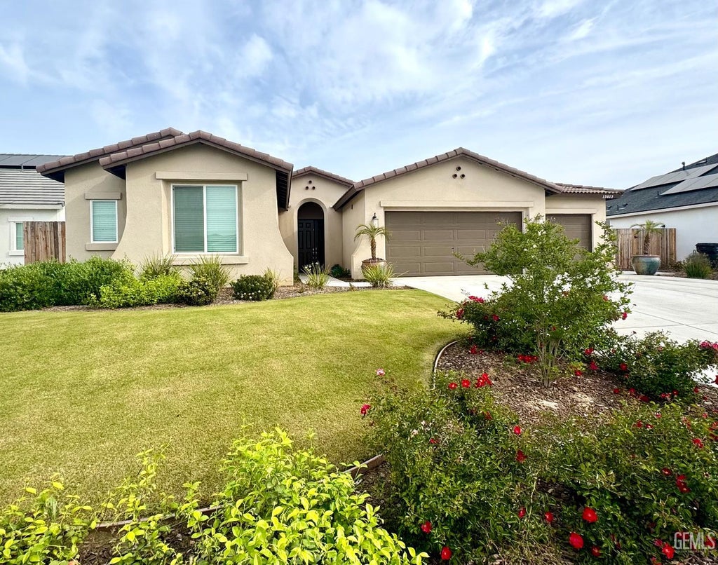 Photo of 15012 Pams Way, Bakersfield, CA 93314 (MLS # 202603339)