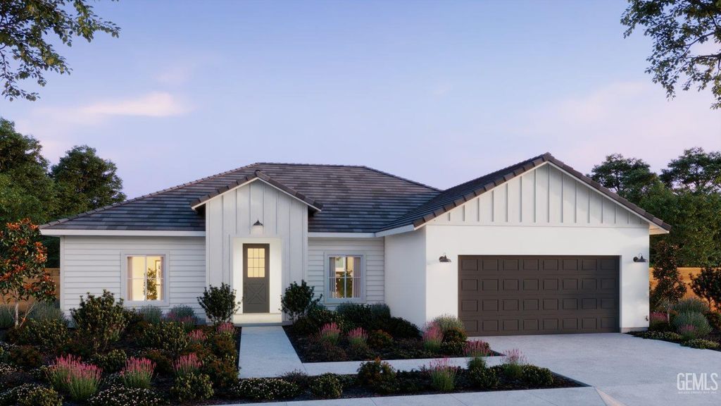 Photo of 16807 Chloe Court, Bakersfield, CA 93314 (MLS # 202511010)