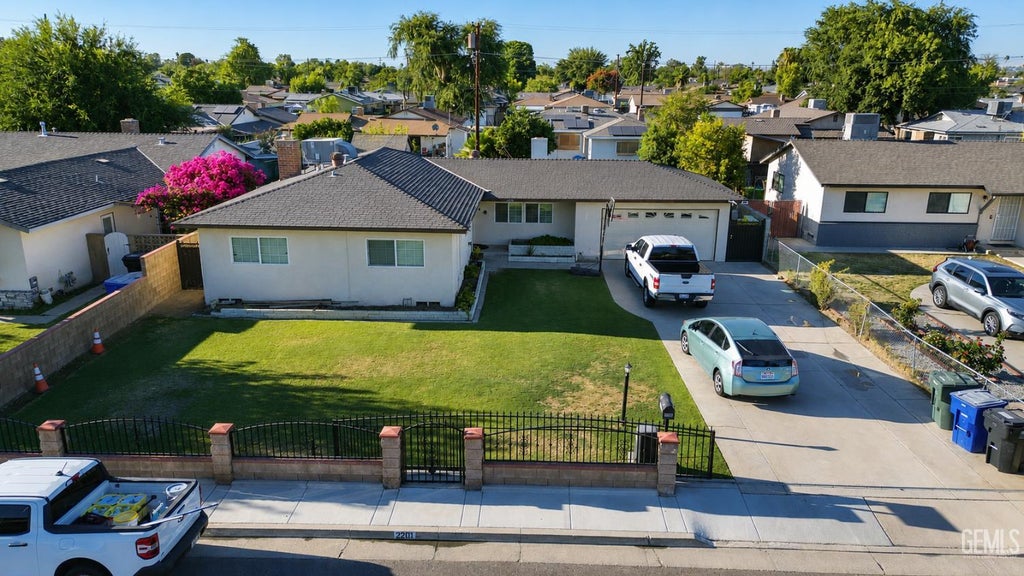 Photo of 2200 Holden Way, Bakersfield, CA 93304 (MLS # 202608213)