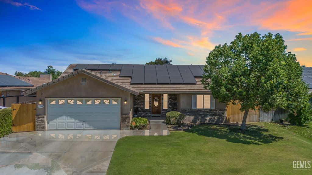 Photo of 11618 Invidia CT, Bakersfield, CA 93312 (MLS # 202607950)
