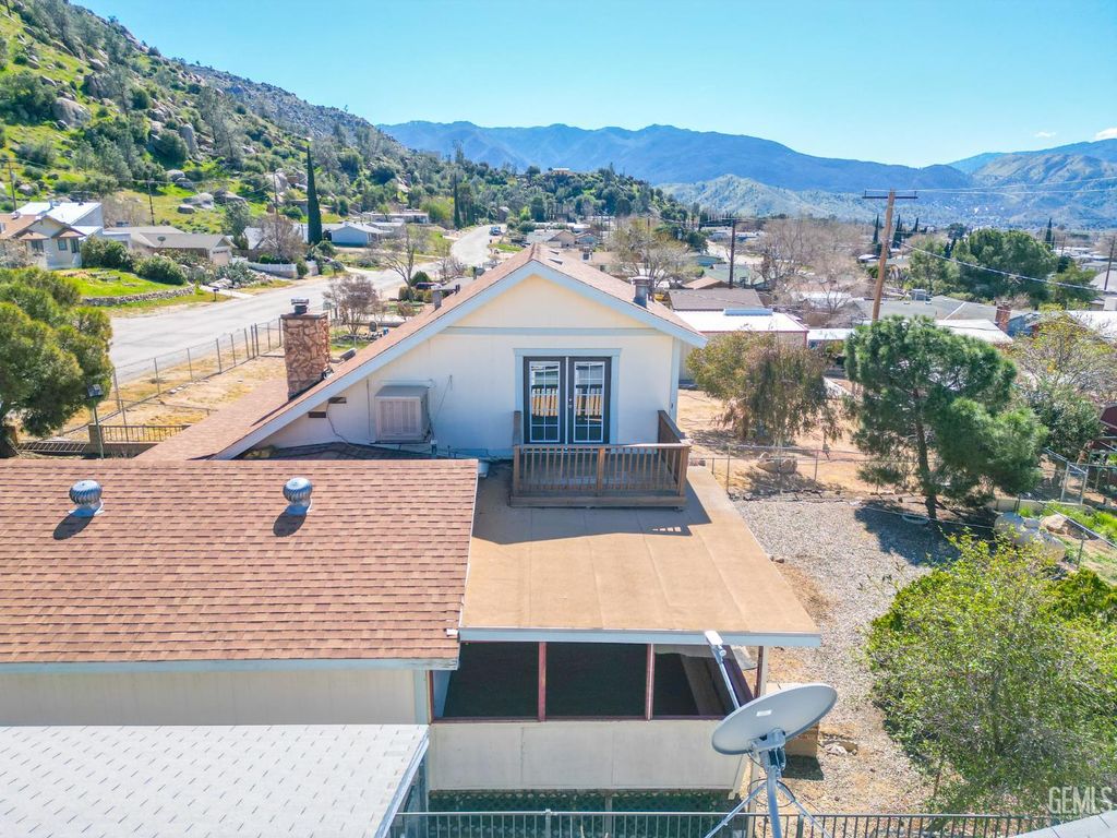 Photo of 4405 Huth Street, Lake Isabella, CA 93240 (MLS # 202512549)