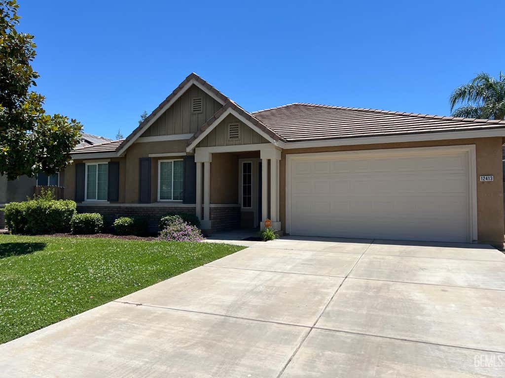 Photo of 12413 Colorado Avenue, Bakersfield, CA 93312 (MLS # 202602840)