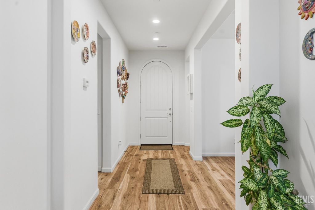 Photo of 14108 Ebrington Drive, Bakersfield, CA 93311 (MLS # 202600800)