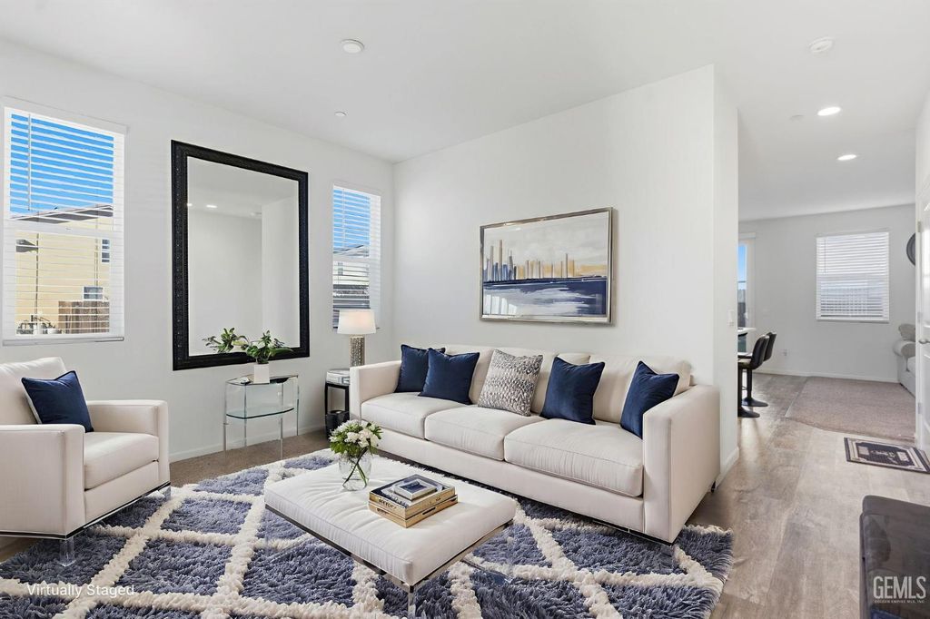 Photo of 5828 Commonwealth Avenue, Bakersfield, CA 93313 (MLS # 202600343)