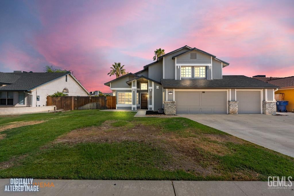 Photo of 11618 Jimrik Avenue, Bakersfield, CA 93312 (MLS # 202607686)