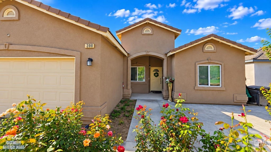 Photo of 2001 Bloomfield Avenue, Wasco, CA 93280 (MLS # 202609844)