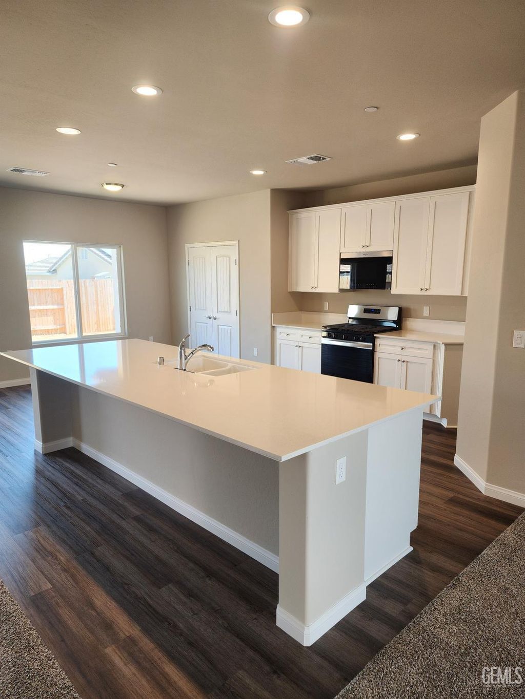 Photo of 4607 Dry Port Way, Bakersfield, CA 93306 (MLS # 202510819)