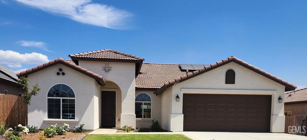 Photo of 4607 Dry Port Way, Bakersfield, CA 93306 (MLS # 202510819)