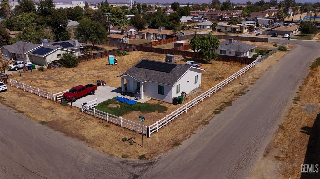 Photo of 0 6304 Stanley Street, Bakersfield, CA 93308 (MLS # 202510697)