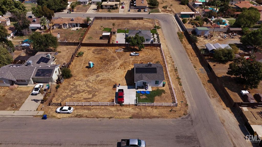 Photo of 0 6304 Stanley Street, Bakersfield, CA 93308 (MLS # 202510697)