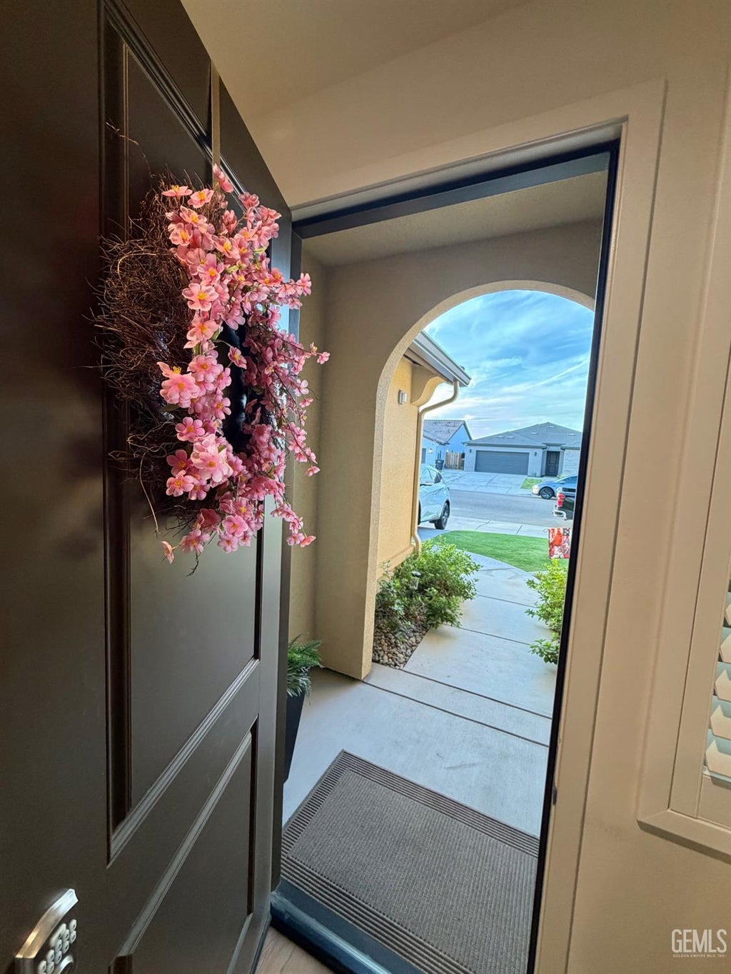 Photo of 8521 Avon Street, Bakersfield, CA 93314 (MLS # 202610099)