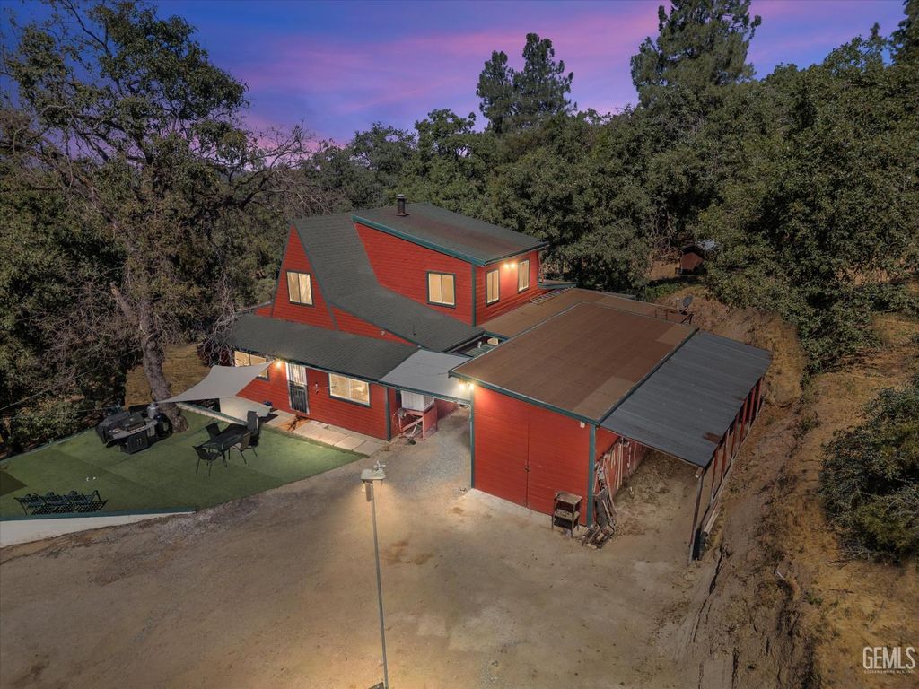 Photo of 45071 Forest Drive, Posey, CA 93260 (MLS # 202604121)