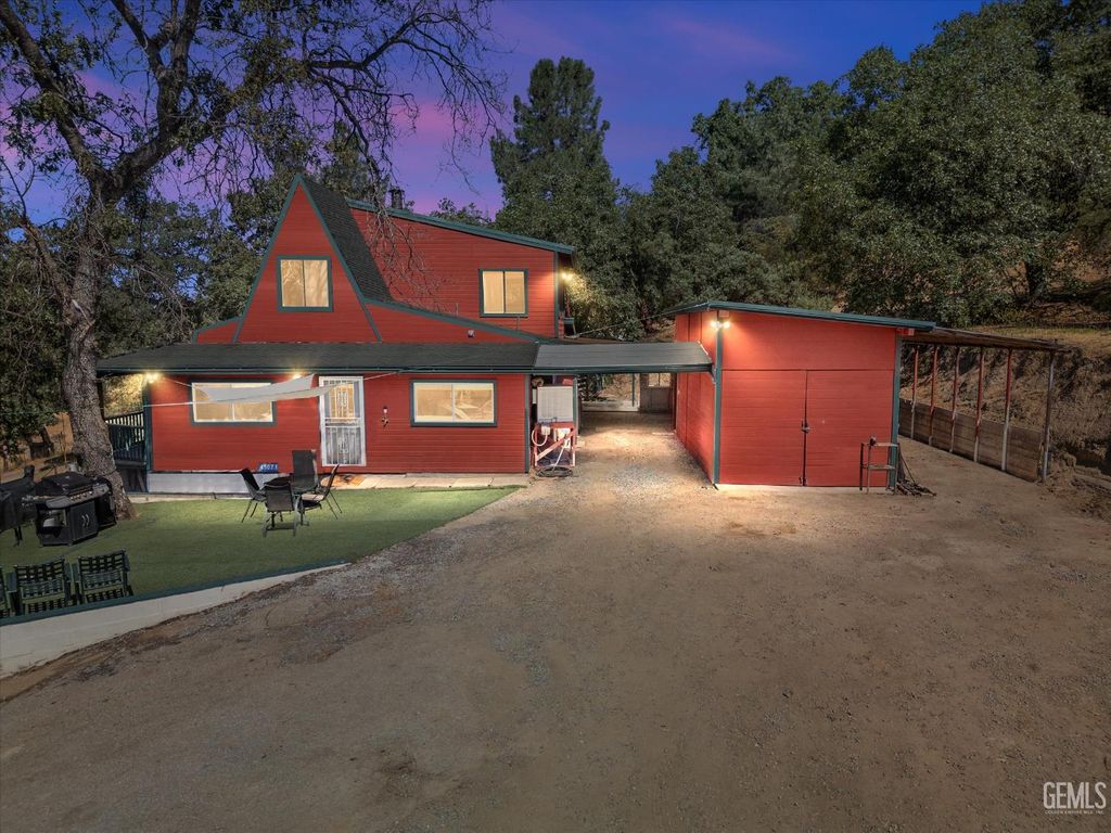 Photo of 45071 Forest Drive, Posey, CA 93260 (MLS # 202604121)