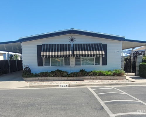 4304 SABAL CT, BAKERSFIELD, CA 93301 - Image d8d3d59f4b3b360e6698ff4e9b08935e/3741084569