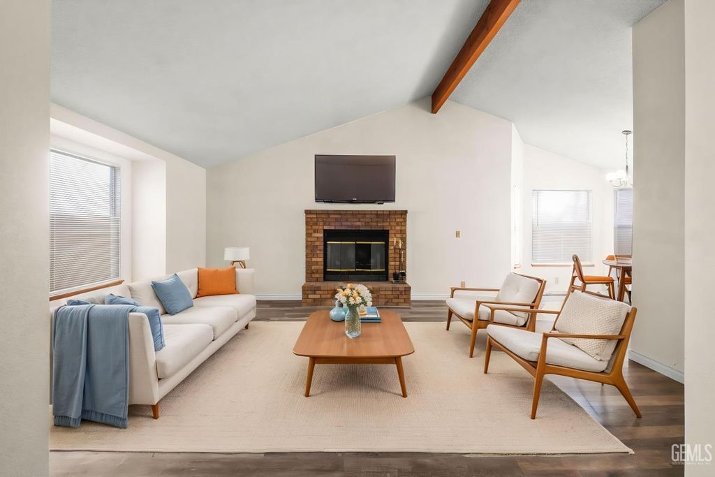 Photo of 611 Plumblossom Court, Ridgecrest, CA 93555 (MLS # 202602609)