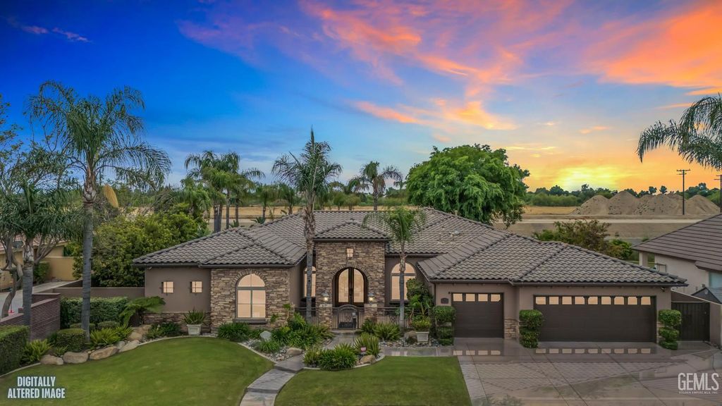 Photo of 10703 Queensbury Drive, Bakersfield, CA 93312 (MLS # 202603318)