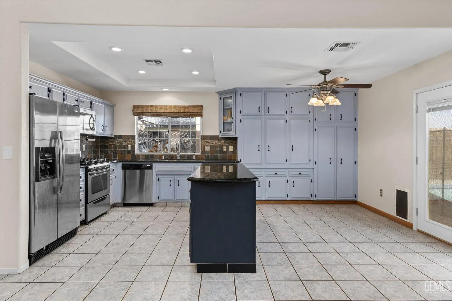 Taft, California 93268, United States, 4 Bedrooms Bedrooms, ,2 BathroomsBathrooms,Residential,Active,34767