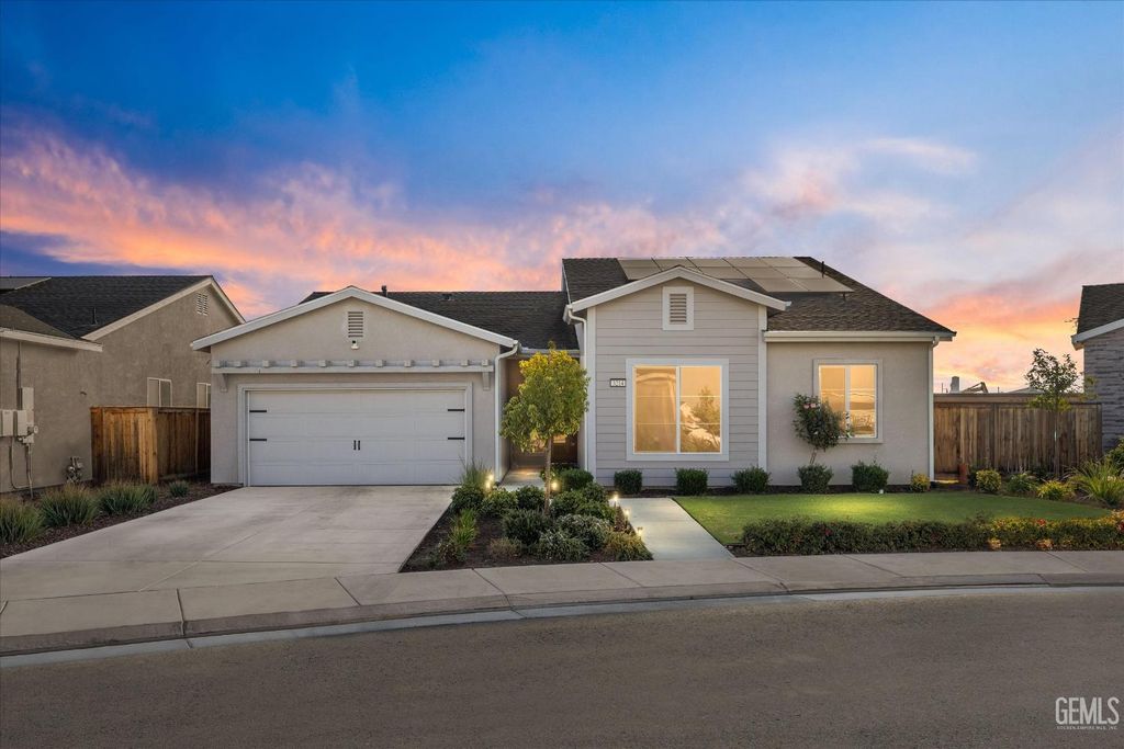 Photo of 3214 Rocky Brook Dr, Shafter, CA 93263 (MLS # 202510880)
