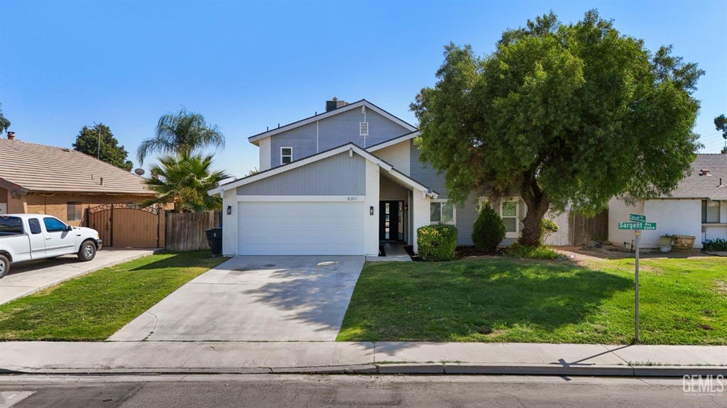 Photo of 8301 Sargent Way, Bakersfield, CA 93311 (MLS # 202609549)
