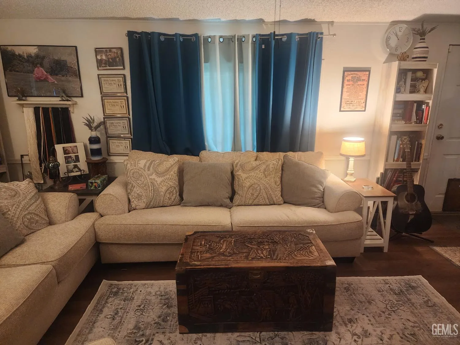 Bakersfield, California 93301, United States, 2 Bedrooms Bedrooms, ,2 BathroomsBathrooms,Residential,Active,195094