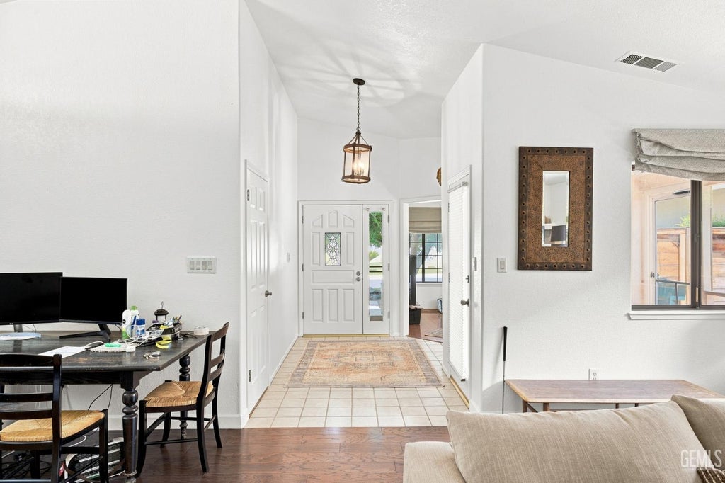 Photo of 14605 Casitas Canyon Road, Bakersfield, CA 93306 (MLS # 202608387)