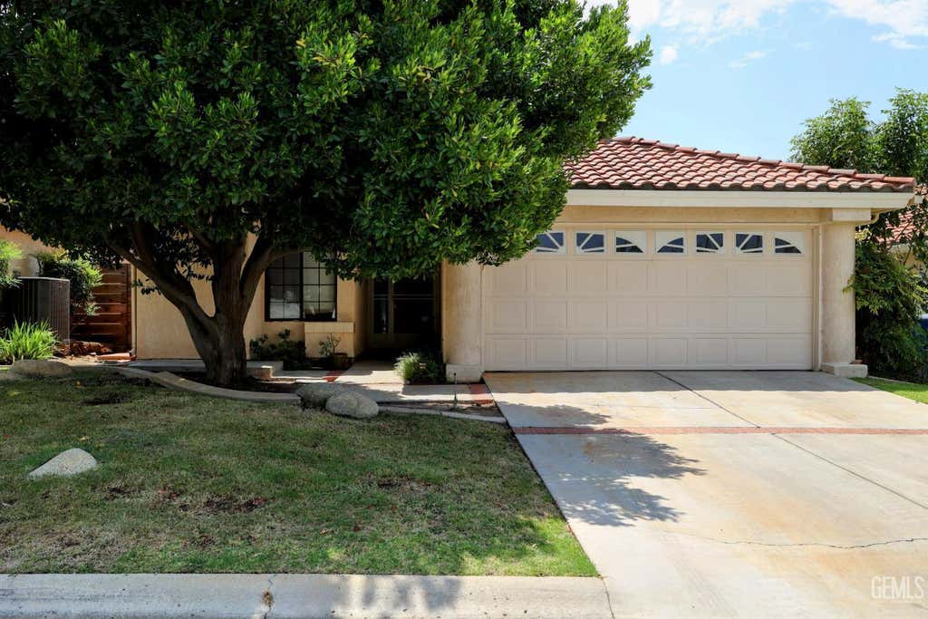 Photo of 14605 Casitas Canyon Road, Bakersfield, CA 93306 (MLS # 202608387)