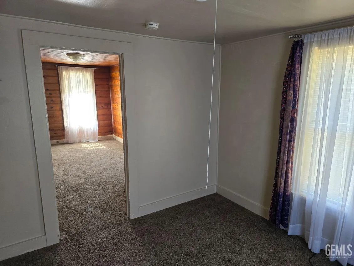 Taft, California 93268, United States, 2 Bedrooms Bedrooms, ,1 BathroomBathrooms,Residential,Active,194642