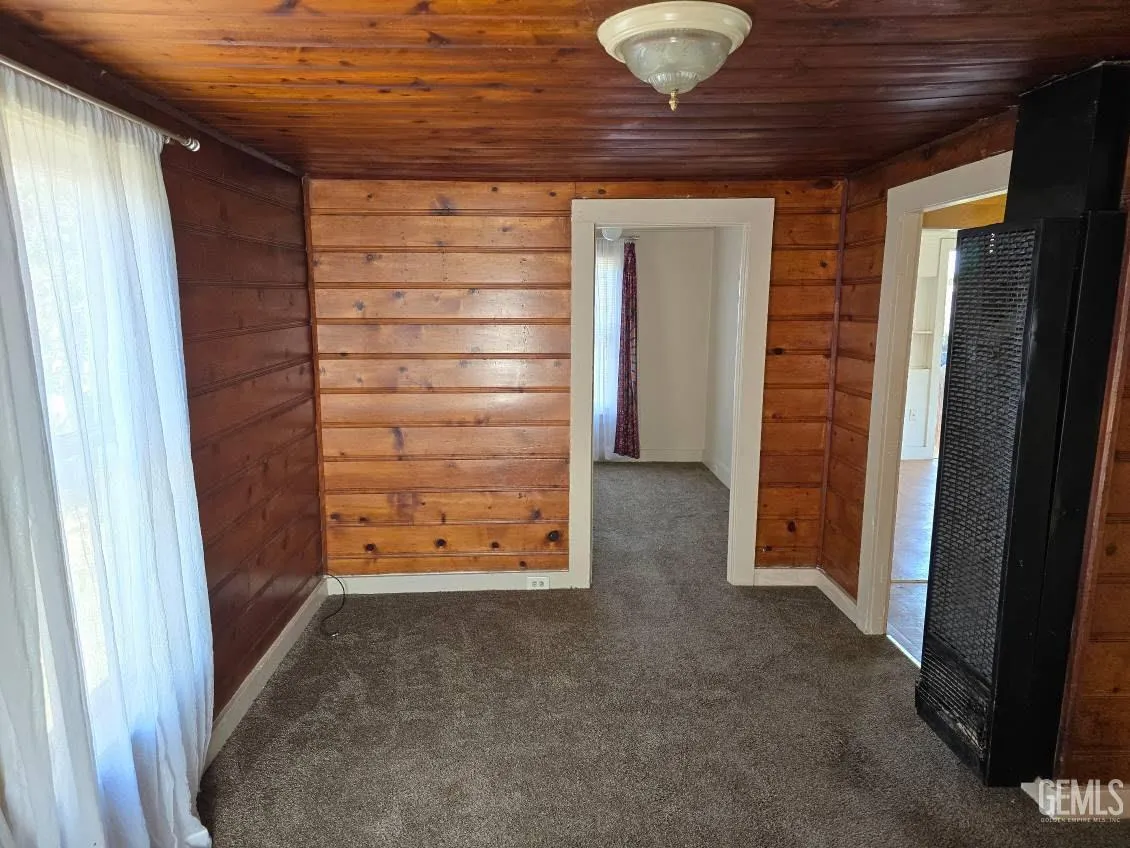 Taft, California 93268, United States, 2 Bedrooms Bedrooms, ,1 BathroomBathrooms,Residential,Active,194642