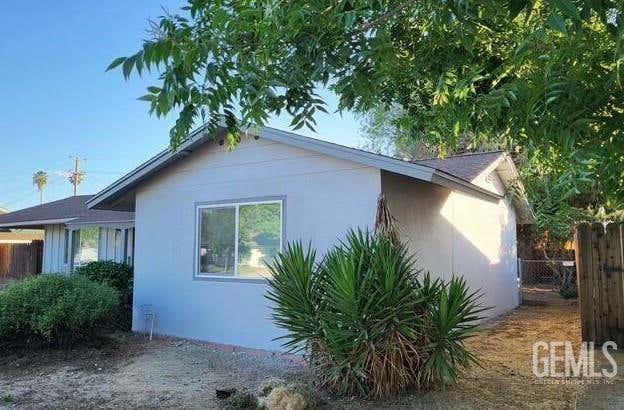 Photo of 325 Oak Fair Way, Bakersfield, CA 93309 (MLS # 202605866)