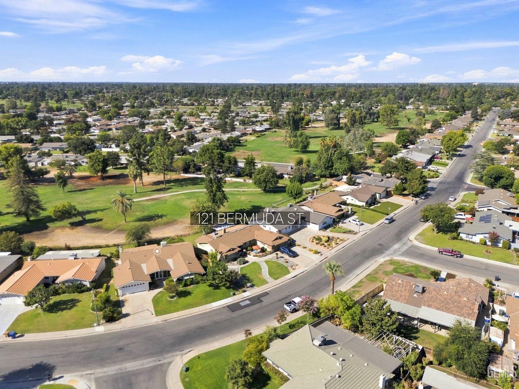 Photo of 121 Bermuda Street, Bakersfield, CA 93309 (MLS # 202609580)