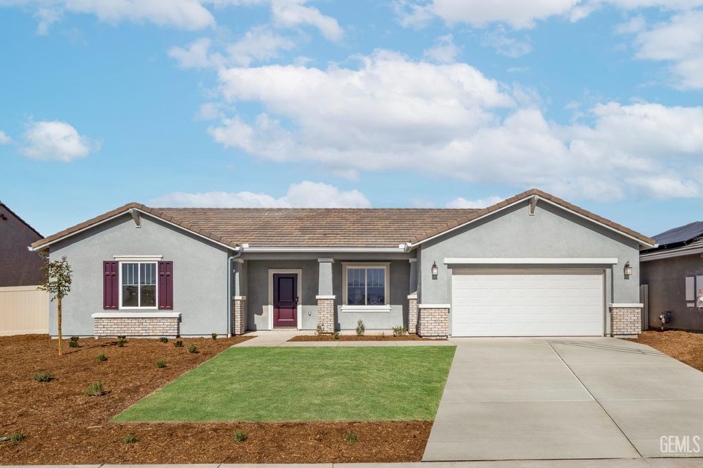 Photo of 8113 Morningstar Avenue, Bakersfield, CA 93306 (MLS # 202600887)