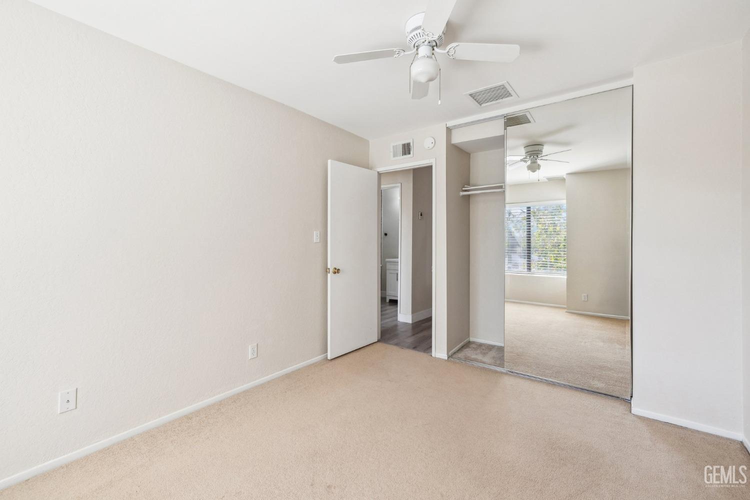 Palmdale, California 93550, United States, 3 Bedrooms Bedrooms, ,3 BathroomsBathrooms,Residential,Active,40685