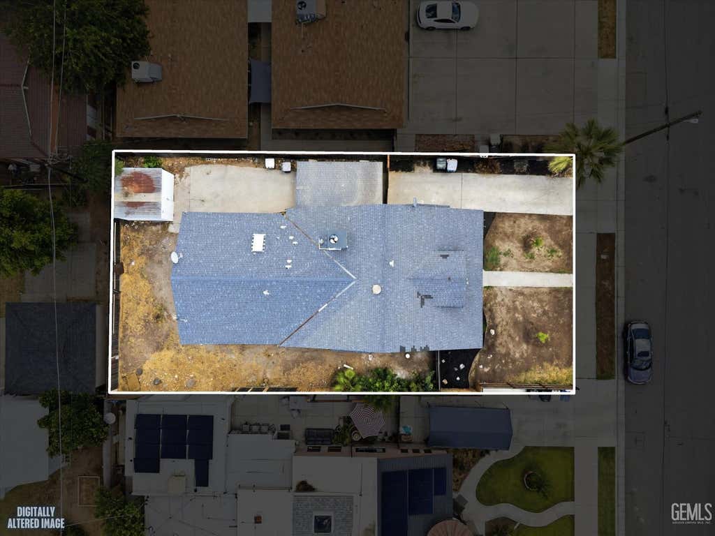 Photo of 1920 Cherry Street, Bakersfield, CA 93304 (MLS # 202605823)