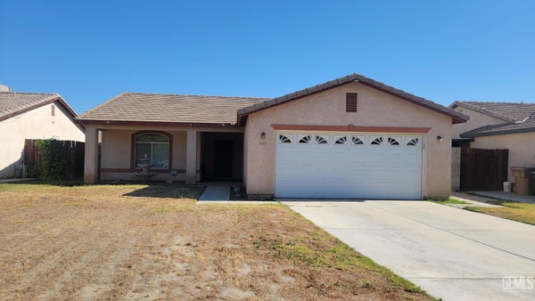 1422 INNSBRUCK DR, BAKERSFIELD, CA 93307 - Image e604700e404ee8570b1af2b5a5a5764e/116006028